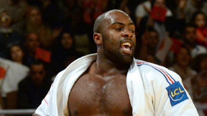 Teddy RINER sur le gong