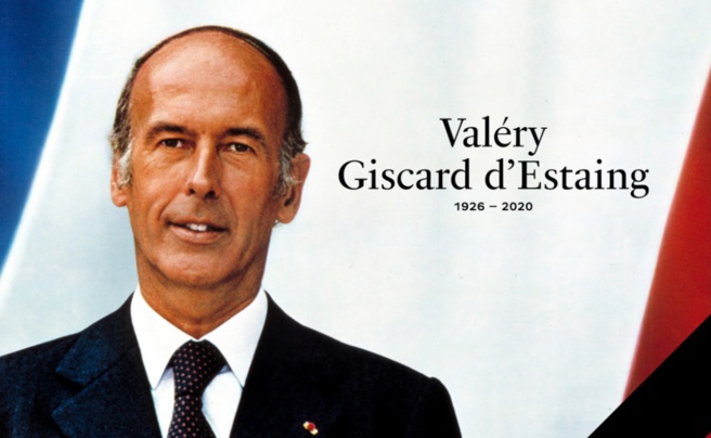 L'ex-Président de la République Française Giscard d' Estaing  est mort !
