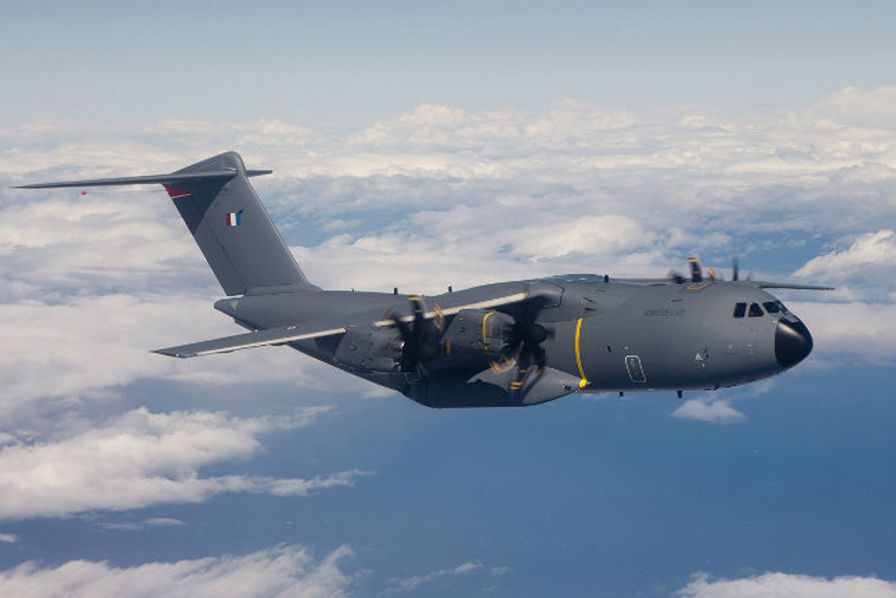 L'Airbus A400M Atlas est un avion de transport militaire polyvalent conçu par Airbus Military, entré en service en 2013.