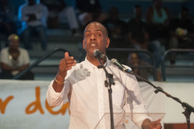 Télévision aux Antilles : La discrimination doit cesser par Serge LECTHIMY.