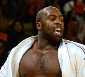 Teddy RINER sur le gong