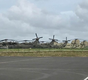 [DOMINIQUE] US ARMY affecte  8 énormes hélicoptères pour les secours !