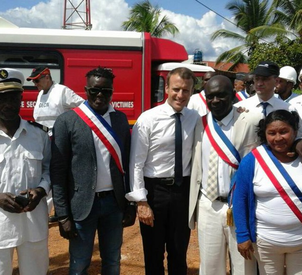 Emmanuel MACRON  est en Guyane,