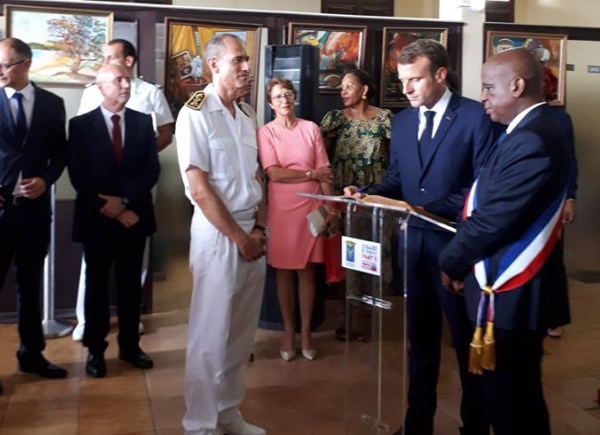 Emmanuel Macron en Martinique: Un dialogue sans détour! 